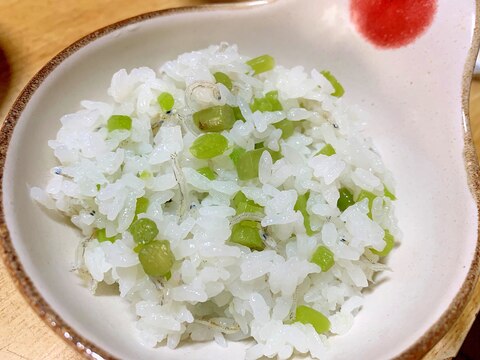 高齢者向け（誰でも）よしなとちりめんじゃこご飯